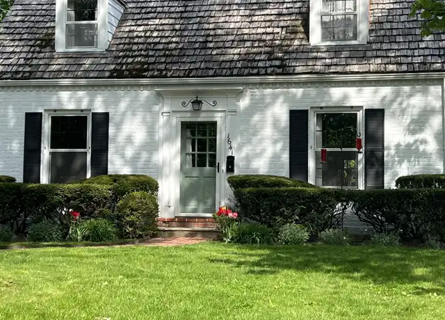 Property at 1641 Ravine Ln, Highland Park, IL, 60035, 3 beds, 1.5 baths, [object Object]