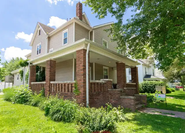 Property at 805 W University Ave #2, Muncie, IN, 47303, 1 bed, 1 bath, [object Object]