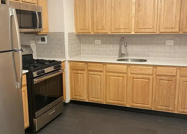Photo of 1000 Clinton St, Hoboken, NJ 07030