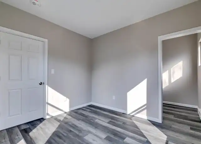 Property at 1513 Vine St #2, Scranton, PA, 18510, 1 bed, 1 bath, [object Object]