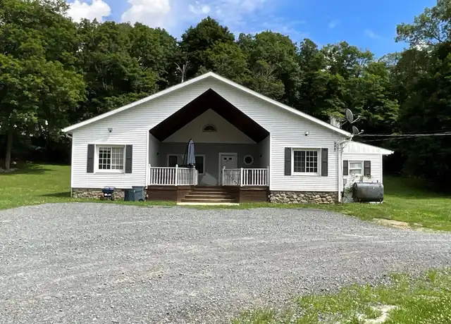 Property at 287 Seven Springs Mountain Rd, Monroe, NY, 10950, 5 beds, 1.5 baths, [object Object]