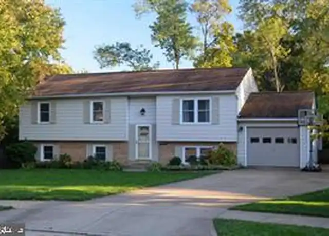 Property at 10111 Roundtop Ct, Fairfax, VA, 22032, 4 beds, 3 baths, [object Object]