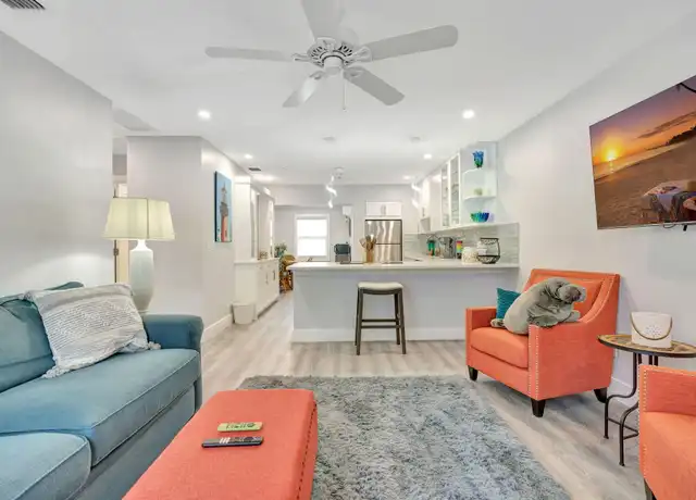 Property at 1125 Stillwater Dr, Jupiter, FL, 33458, 2 beds, 1.5 baths, [object Object]