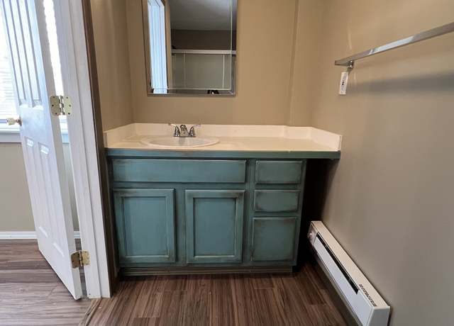 Photo of 105 S Granite Ave Unit B, Granite Falls, WA 98252
