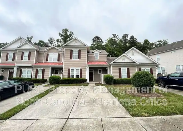 Property at 8267 Carob Tree Ln, Charlotte, NC, 28215, 3 beds, 2 baths, [object Object]