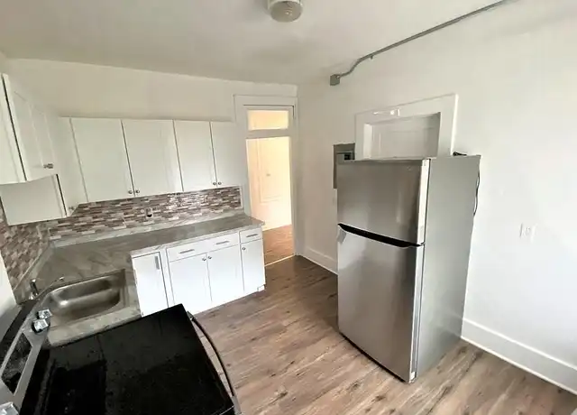 Property at 101 Hynes Ave Unit 4, Groton, CT, 06340, 3 beds, 1 bath, [object Object]
