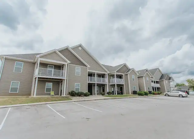 Property at 260 Walnut Creek Dr Unit D14, Bowling Green, KY, 42101, 1 bed, 1 bath, [object Object]