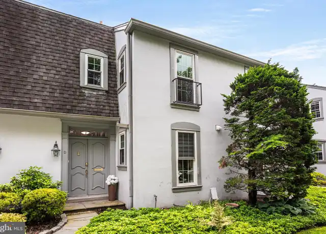 Property at 15 Llanfair Rd Unit D, Ardmore, PA, 19003, 3 beds, 2.5 baths, [object Object]