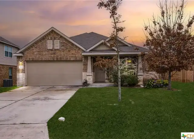 Property at 1911 Jamie Ln, New Braunfels, TX, 78130, 4 beds, 2 baths, [object Object]