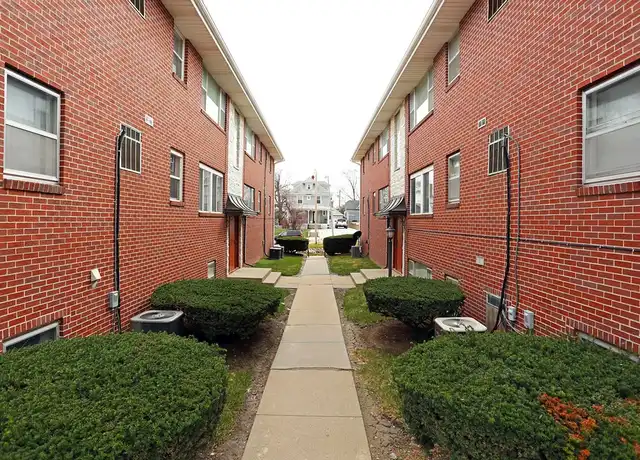 Property at Midtown Court - 508 S 35th Ave, Omaha, NE, 68105, 1 bed, 1 bath, [object Object]