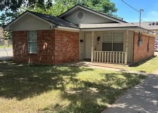 Property at 2004 S 9th St, Waco, TX, 76706, 4 beds, 2 baths, [object Object]