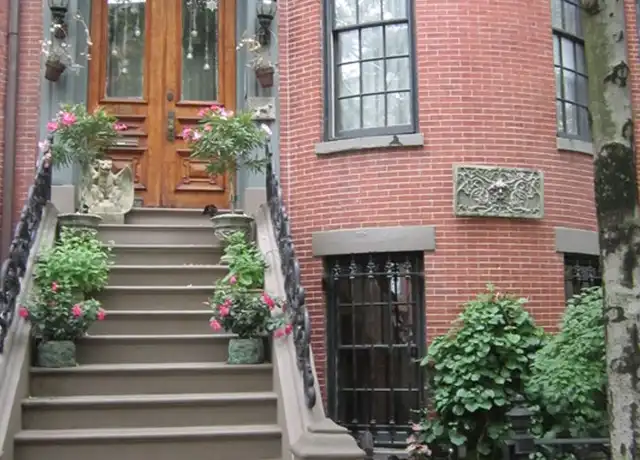 Property at 125 Pembroke St Unit PH, Boston, MA, 02118, 1 bed, 1 bath, [object Object]