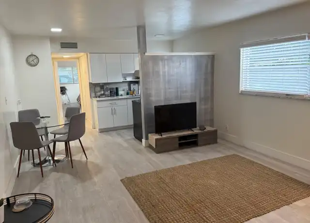 Property at 1638 Plunkett St Unit 3, Hollywood, FL, 33020, 1 bed, 1 bath, [object Object]