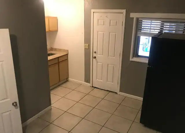 Property at 570 Oak St Unit -M7, Lakewood, CO, 80215, 0 beds, 1 bath, [object Object]
