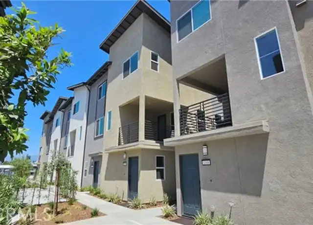 Property at 1170 S Santo Antonio Dr, Colton, CA, 92324, 3 beds, 3 baths, [object Object]