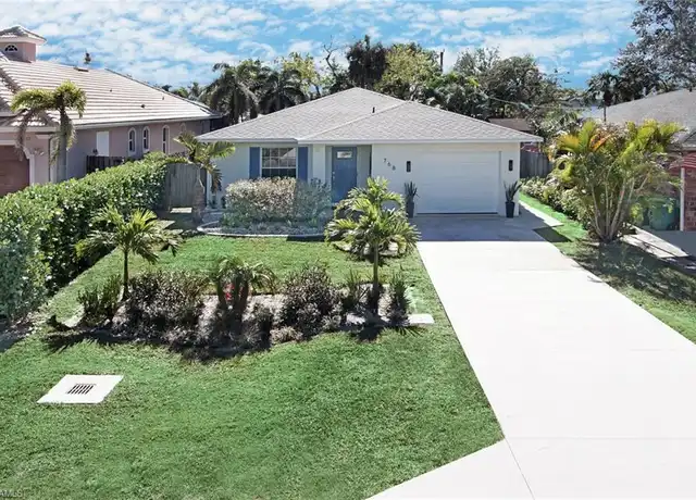 Property at 768 96th Ave N, Naples, FL, 34108, 3 beds, 2 baths, [object Object]