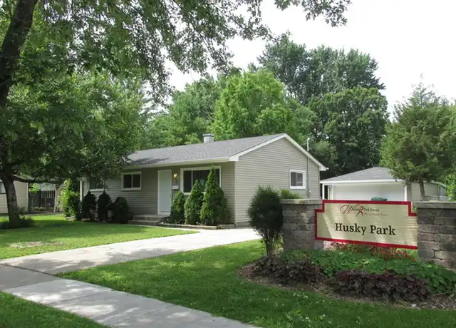Property at 236 W Norman Ln, Wheeling, IL, 60090, 3 beds, 2 baths, [object Object]