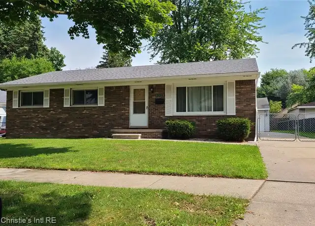 Property at 229 Riverside Dr, Mount Clemens, MI, 48043, 3 beds, 1.5 baths, [object Object]