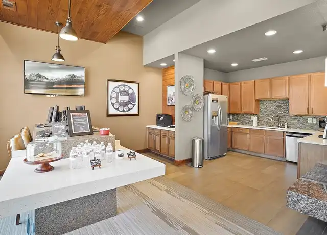 Property at The Reserve at Elm Urban Apartments - 701 W 101st Pl S, Jenks, OK, 74037, 1 bed, 1 bath, [object Object]