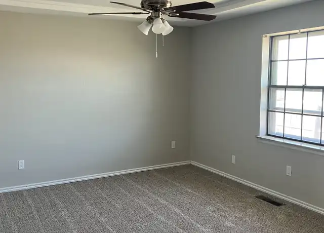 Property at 9513 S Ross Ave, Oklahoma City, OK, 73159, 3 beds, 2 baths, [object Object]