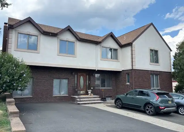 Property at 3 Hamilton Ave, Lodi, NJ, 07644, 2 beds, 1 bath, [object Object]