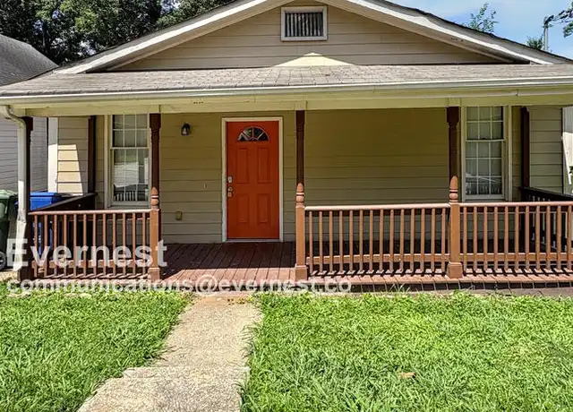 Property at 951 Violet St SE, Atlanta, GA, 30315, 3 beds, 2 baths, [object Object]