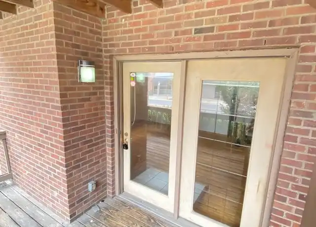 Property at 50 E 11th Ave Unit B, Columbus, OH, 43201, 4 beds, 2 baths, [object Object]