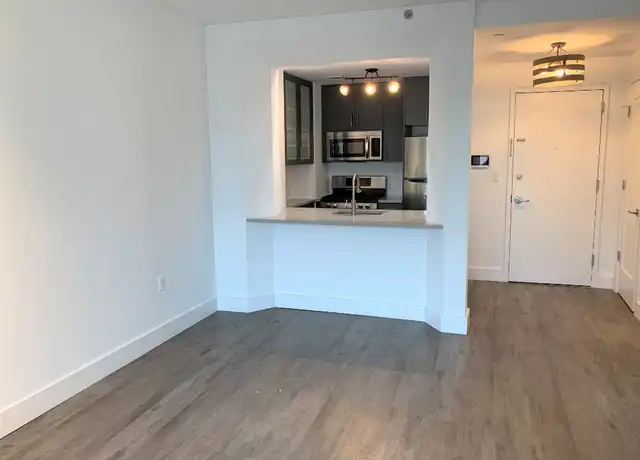 Property at 11 Cooper St Unit 5C, New York, NY, 10034, 1 bed, 1 bath, [object Object]