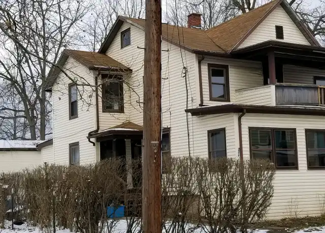 Property at 264 W Henry St Unit 264 Henry Upper, Elmira, NY, 14904, 2 beds, 1 bath, [object Object]