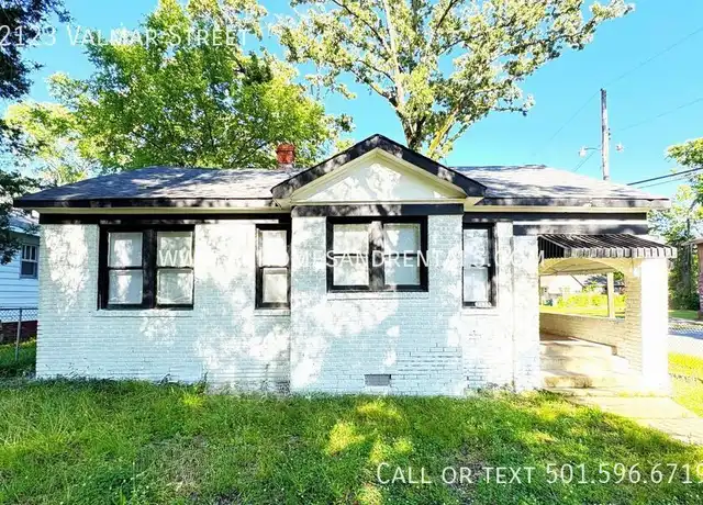 Property at 2123 Valmar St, Little Rock, AR, 72204, 2 beds, 1 bath, [object Object]