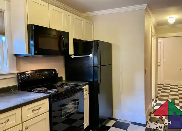 Property at 155 Elm St Unit (4), Montpelier, VT, 05602, 1 bed, 1 bath, [object Object]