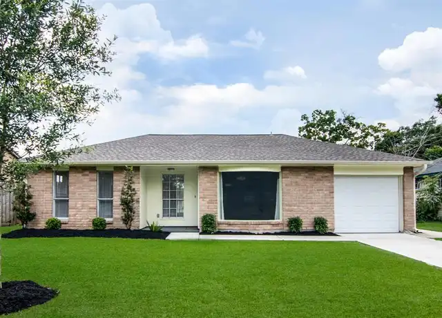 Property at 112 Brigadoon Ln, Friendswood, TX, 77546, 3 beds, 2 baths, [object Object]