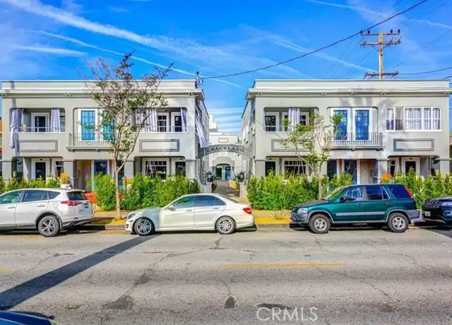 Property at 107 N Columbus Ave Unit 1/2, Glendale, CA, 91204, 2 beds, 1 bath, [object Object]