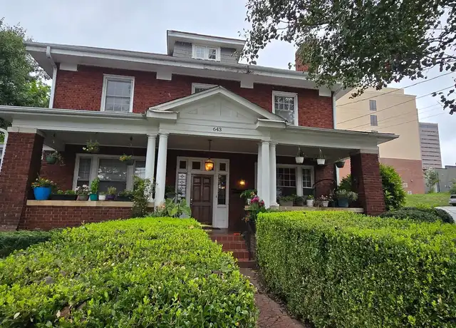 Property at 643 Holly Ave NW Unit 4, Winston-Salem, NC, 27101, 1 bed, 1 bath, [object Object]
