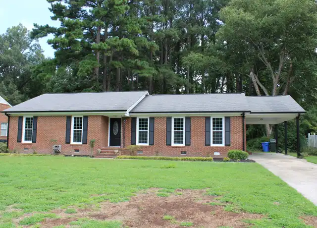 Property at 1204 Queen Anne Rd NW, Wilson, NC, 27896, 3 beds, 2 baths, [object Object]