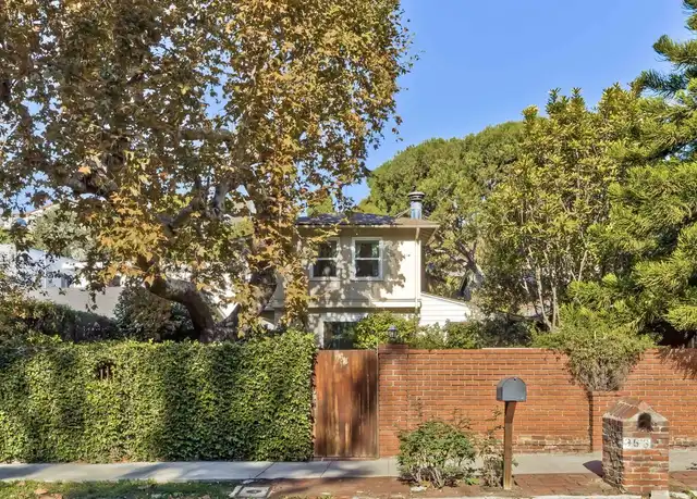 Property at 363 W Channel Rd, Santa Monica, CA, 90402, 3 beds, 2 baths, [object Object]