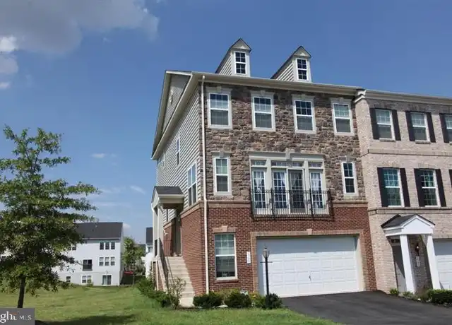 Property at 1720 Moultrie Ter NE, Leesburg, VA, 20176, 4 beds, 3.5 baths, [object Object]