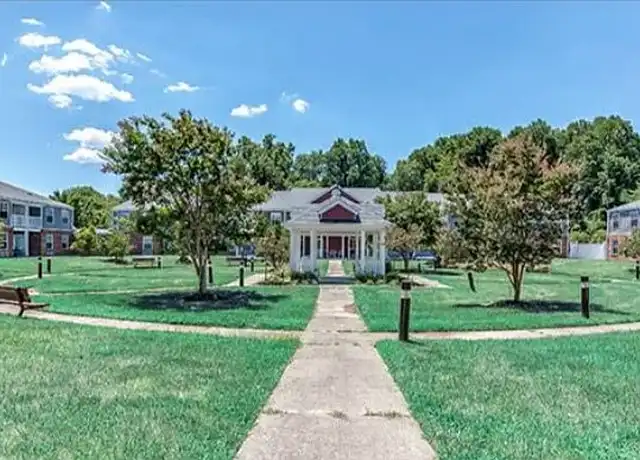 Property at Rolling Crest - Senior Community - 6060 Sargent Rd, Hyattsville, MD, 20782, 1-2 bed, 1-2 bath, [object Object]