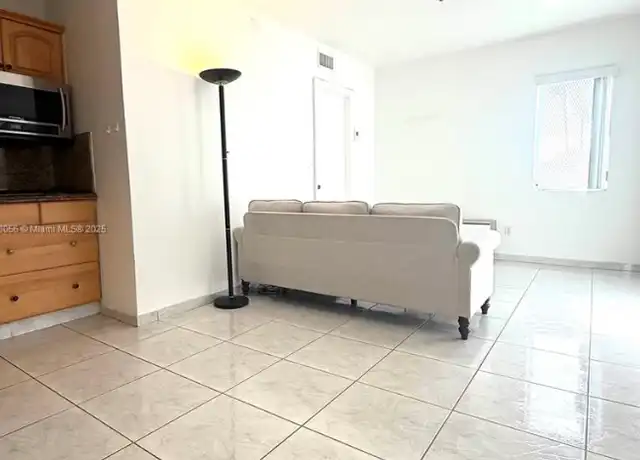 Property at 8240 Byron Ave Unit 15, Miami Beach, FL, 33141, 1 bed, 1 bath, [object Object]