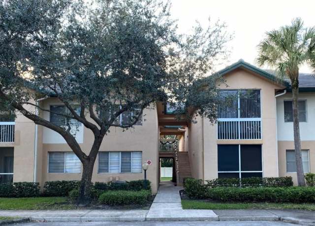 Photo of 9901 Westview Dr #315, Coral Springs, FL 33076
