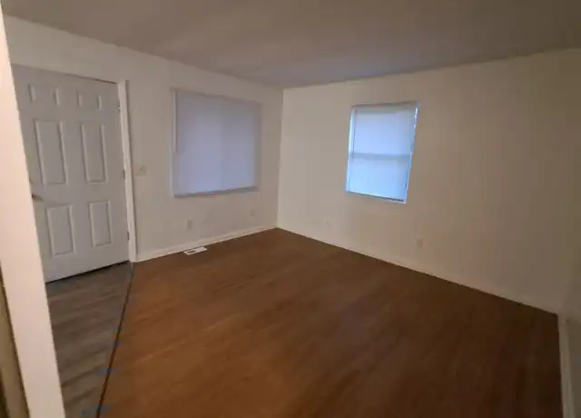 Property at 2529 W Riverview Ave Unit A, Dayton, OH, 45402, 1 bed, 1 bath, [object Object]