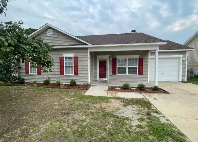 Property at 3844 Goforth Dr, Hope Mills, NC, 28348, 3 beds, 2 baths, [object Object]