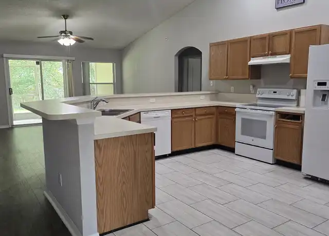 Property at 1648 Glen Laurel Dr, Middleburg, FL, 32068, 4 beds, 2 baths, [object Object]
