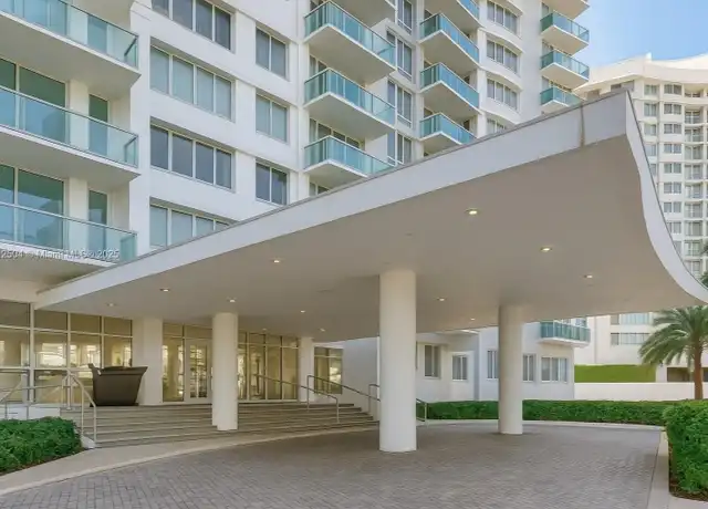 Property at 1000 West Ave #807, Miami Beach, FL, 33139, 1 bed, 1 bath, [object Object]
