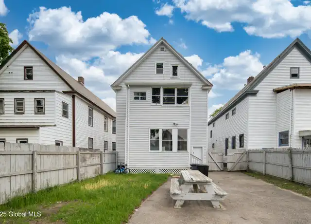Property at 22 Swan St, Schenectady, NY, 12307, 3 beds, 1 bath, [object Object]