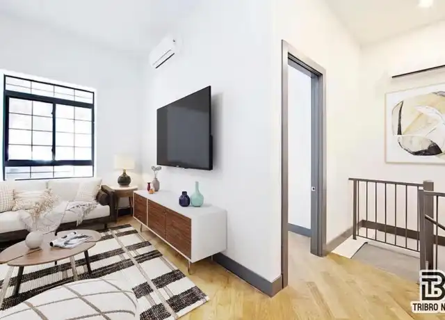 Property at 378 S 3rd St, Brooklyn, NY, 11211, 2 beds, 1 bath, [object Object]