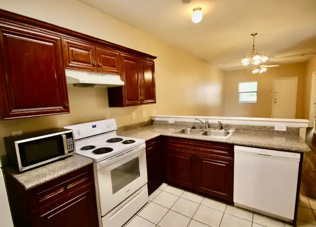 Property at 3116 S Cherry Ln Unit 3116, Fort Worth, TX, 76116, 3 beds, 2 baths, [object Object]