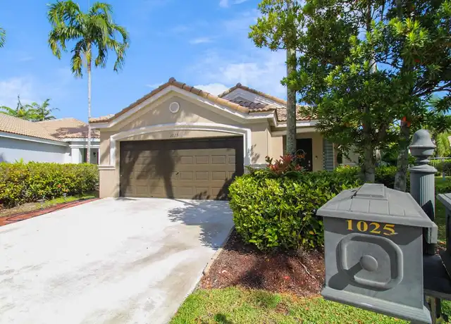 Property at 1025 Bamboo Ln, Weston, FL, 33327, 3 beds, 2 baths, [object Object]