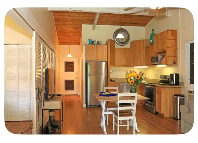 Property at 4435 Lower Honoapiilani Rd Apt 223, Lahaina, HI, 96761, 3 beds, 1 bath, [object Object]