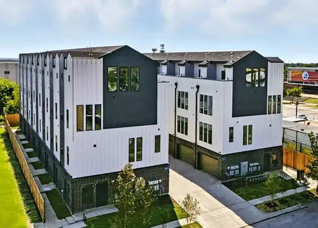 Property at 312 S Lancaster Ave Unit 103, Dallas, TX, 75203, 3 beds, 3.5 baths, [object Object]